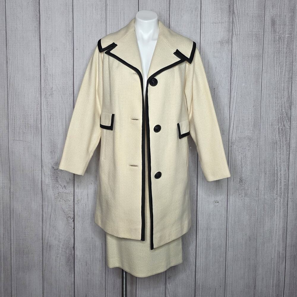 Vintage 1960s Joseph Stein Wool Skirt Suit Jackie O Cream Black Elegant - Picture 2 of 10